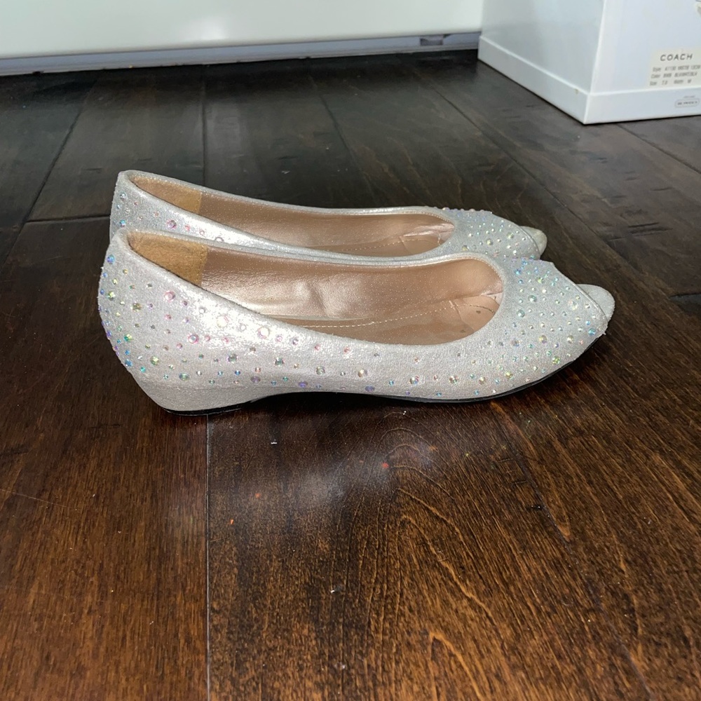 Flat heels shoes